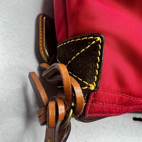 Dooney & Bourke Red Nylon Leather Trim Duck Logo Small Shoulder Bag Purse Clutch - Picture 6 of 16